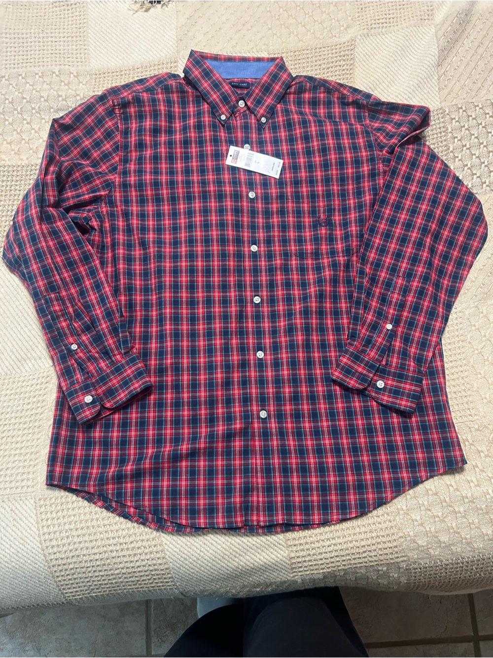 NWT Chaps Men's Large "Easy Care" Plaid Button-Down Shirt - Red/Navy/Green